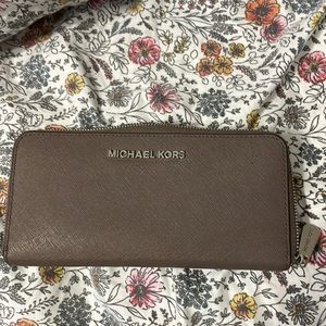 Michael Kors wallet